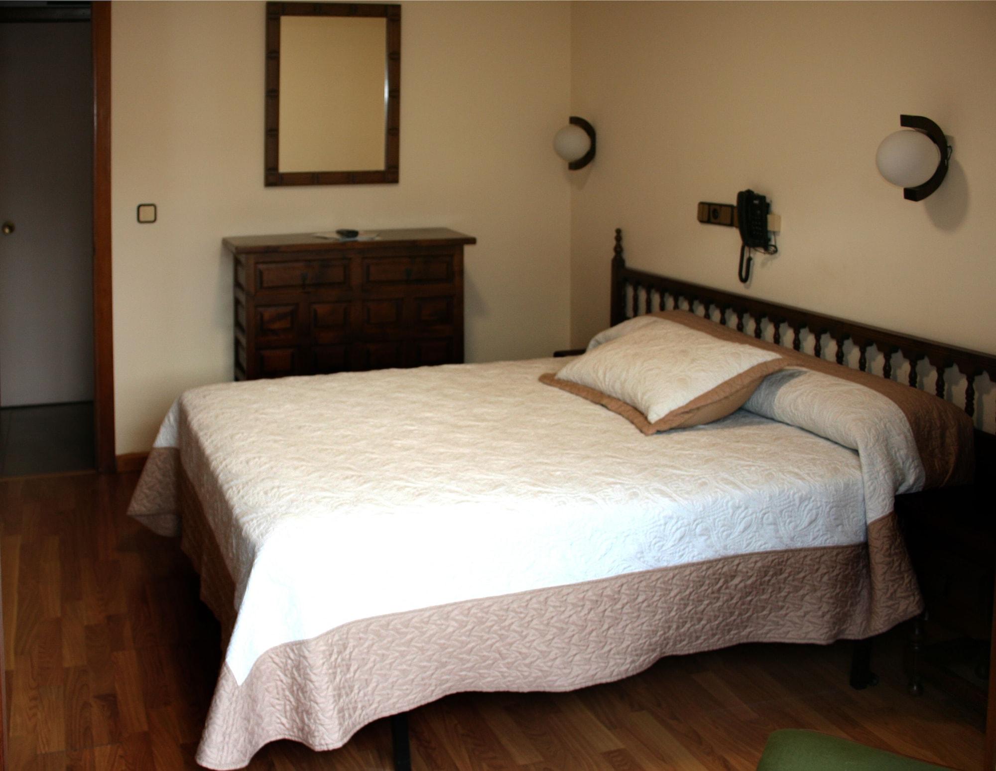 Hotel Virgen De Covadonga Onís Zewnętrze zdjęcie