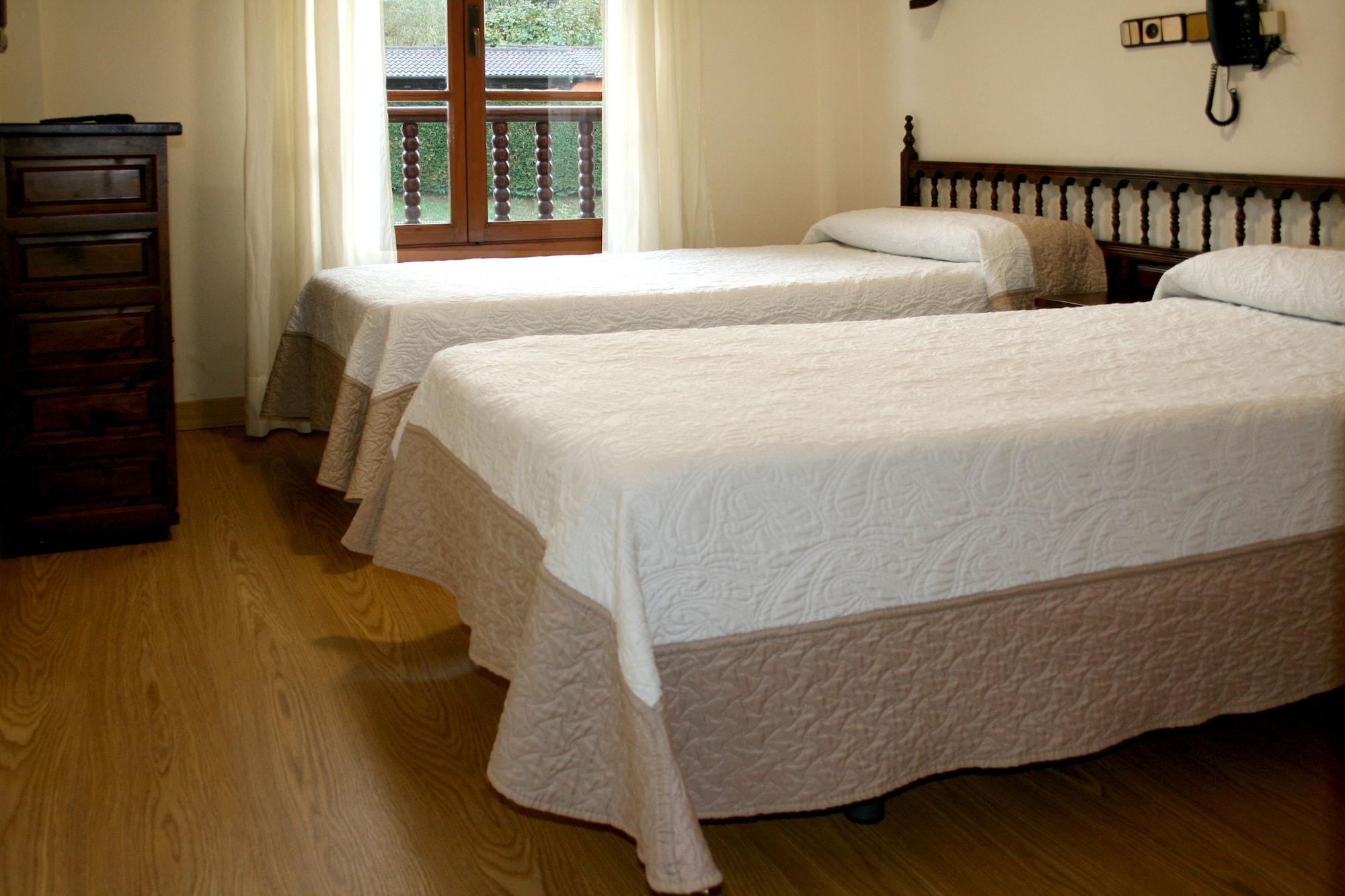 Hotel Virgen De Covadonga Onís Zewnętrze zdjęcie