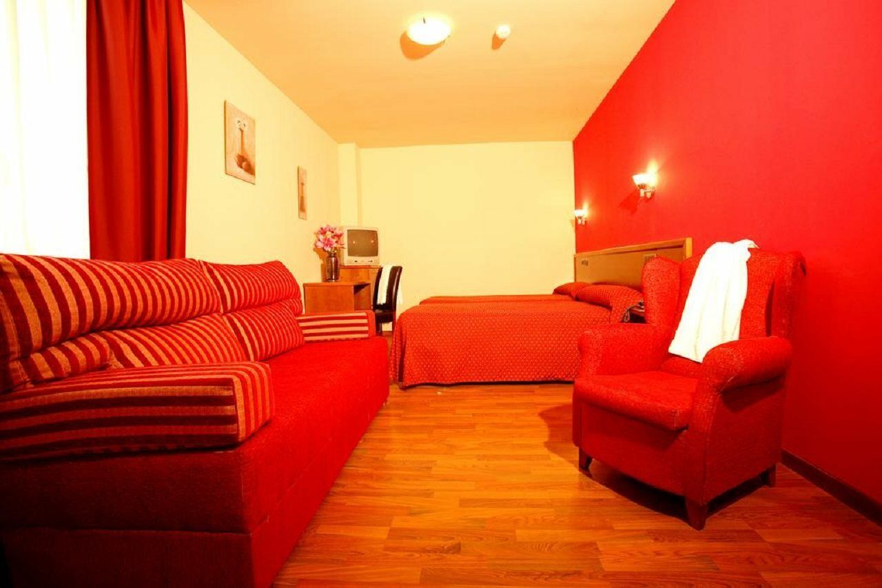Hotel Virgen De Covadonga Onís Zewnętrze zdjęcie
